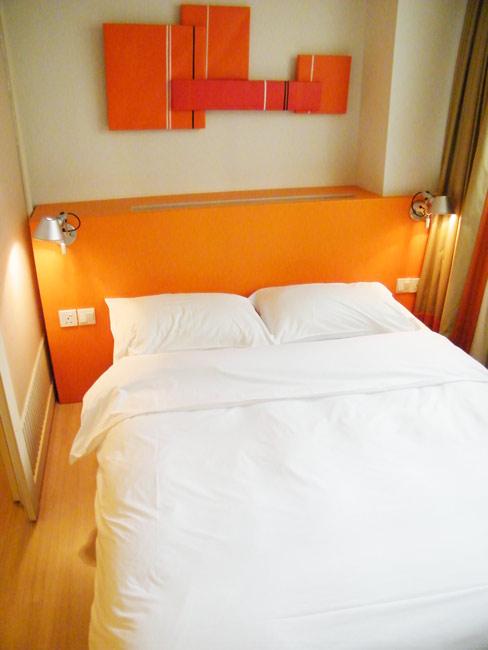E8748380-20.jpg