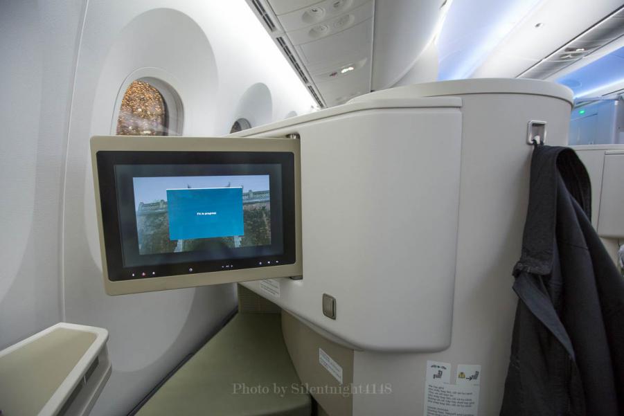 JP_0095_Canon.jpg