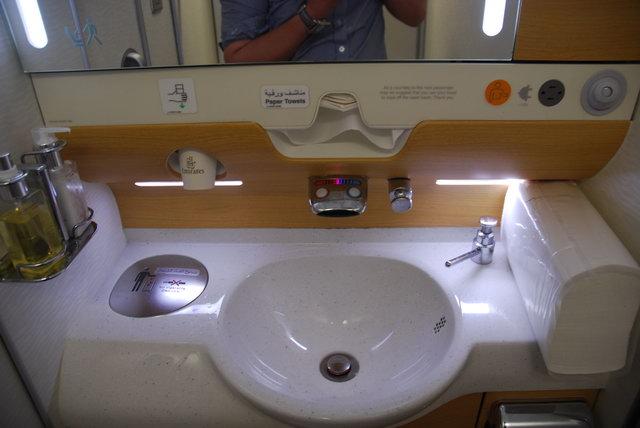 EK 004 LHR - DXB (165).JPG