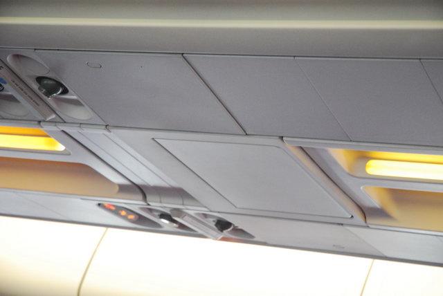 TG 235 BKK - HDY (175).JPG