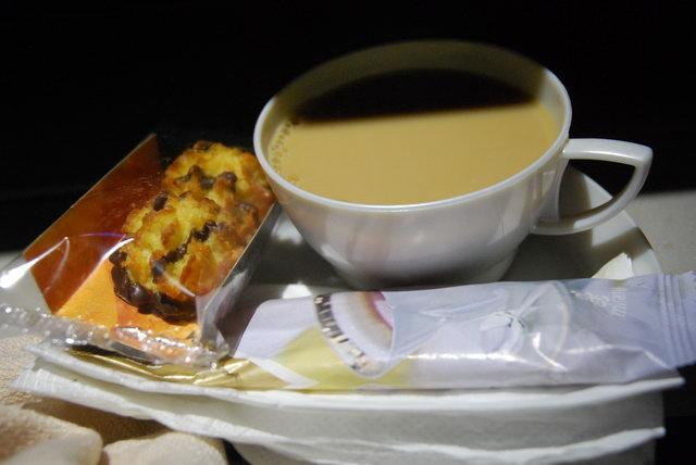 EK 004 LHR - DXB (203).JPG