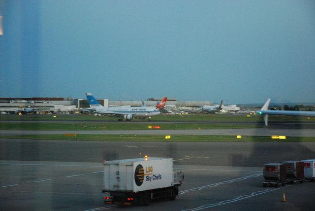 EK 004 LHR - DXB (72).JPG