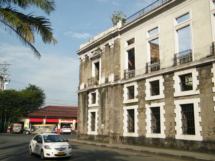 E11384018-23.jpg