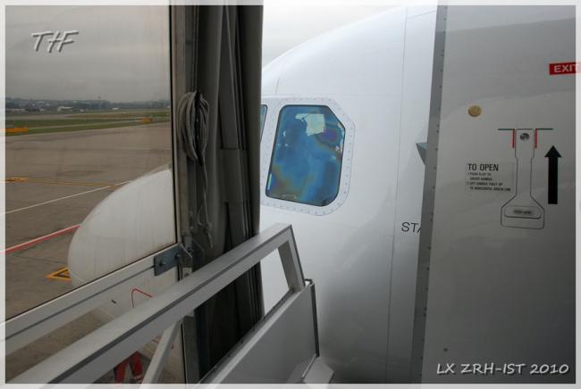 LX ZRH-IST015.JPG