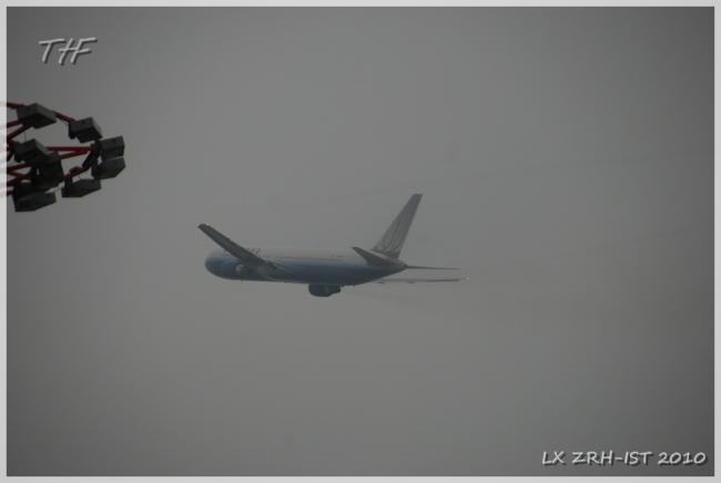 LX ZRH-IST011.JPG
