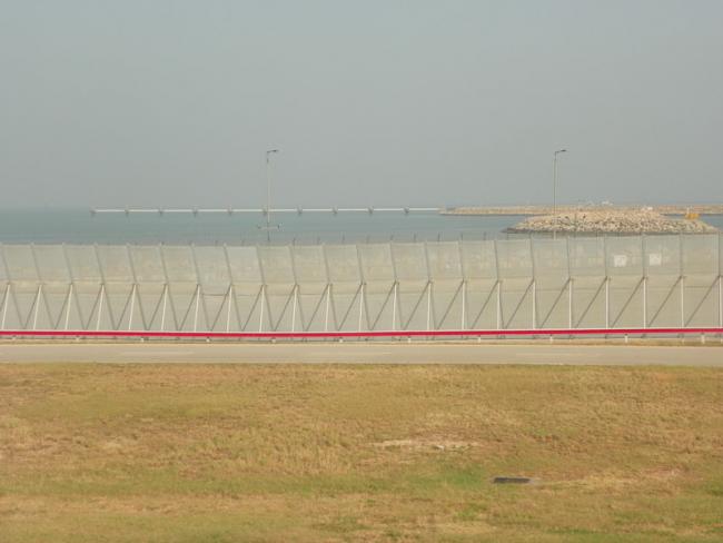 100_2558_resize.JPG
